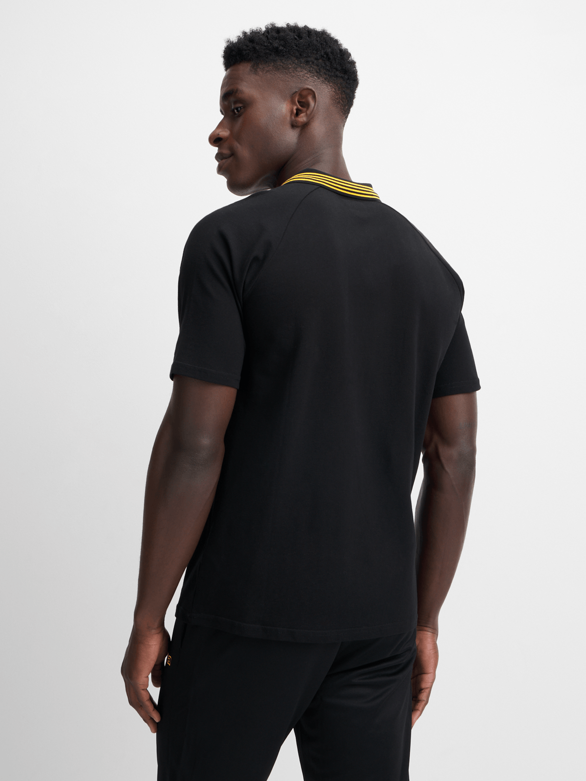 Kappa Men's Kaizer Chiefs Avrelod Black/Yellow Cotton Polo Golfer Shirt