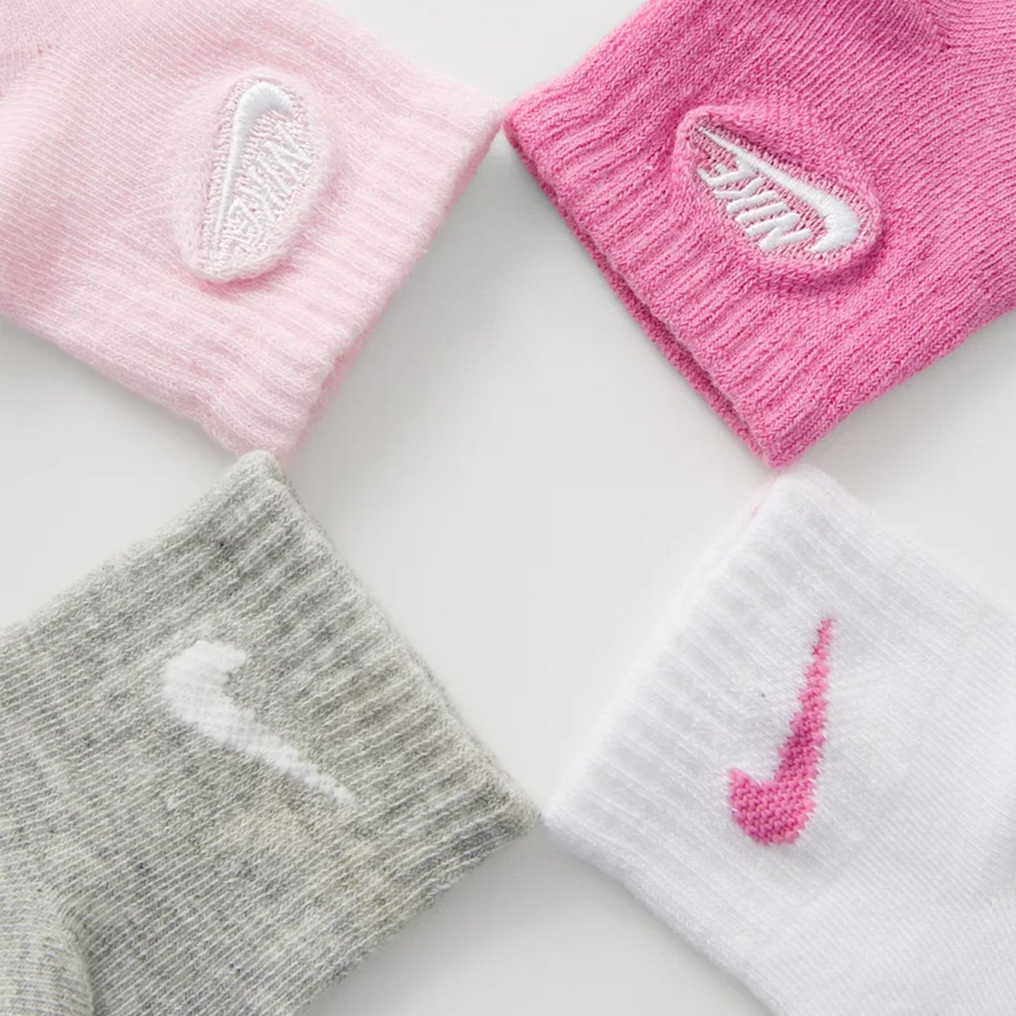 Nike NHN 4pk Logo Gripper Sock - Magic Flamingo