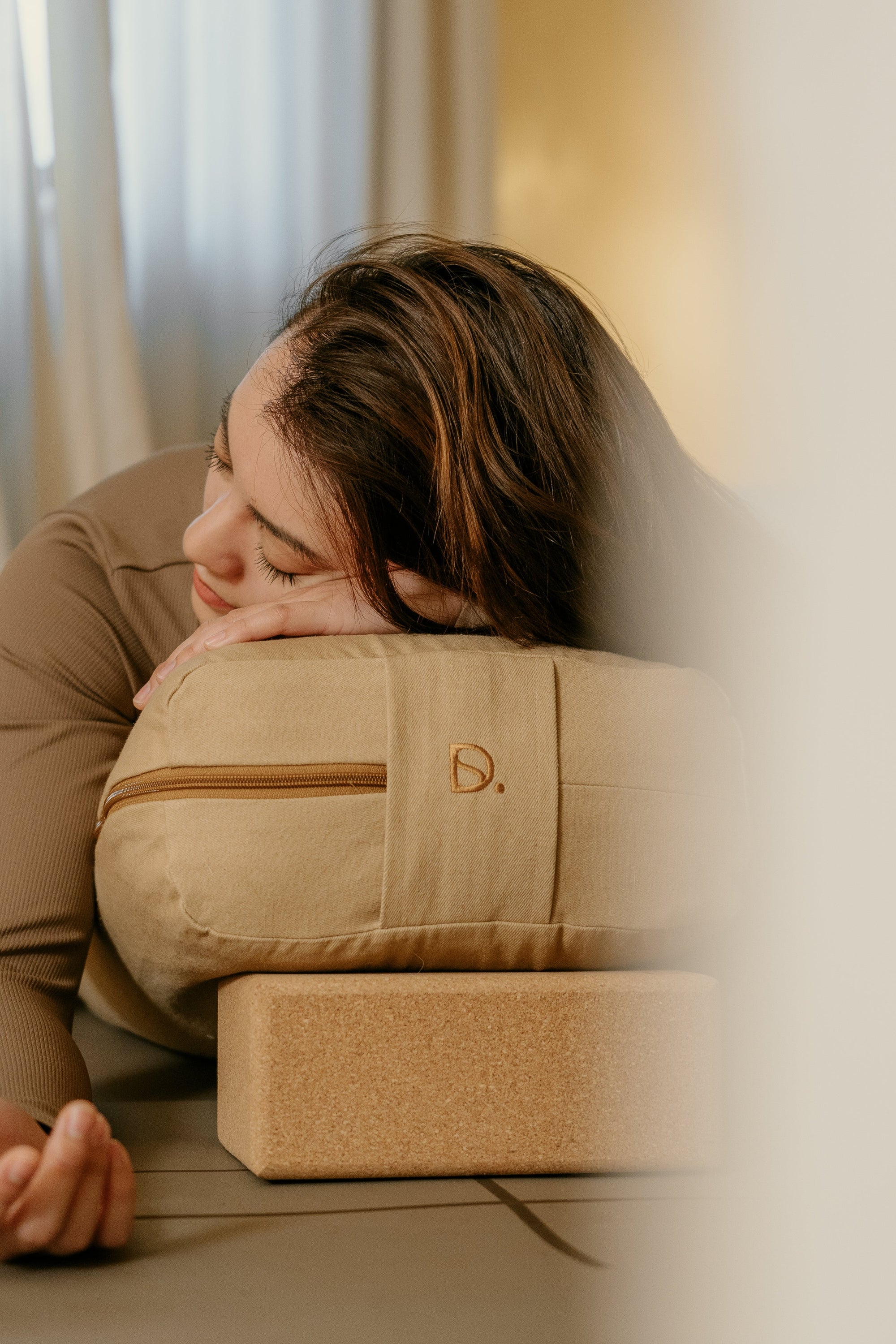 Yoga bolster  |  rectangle ~ Olive