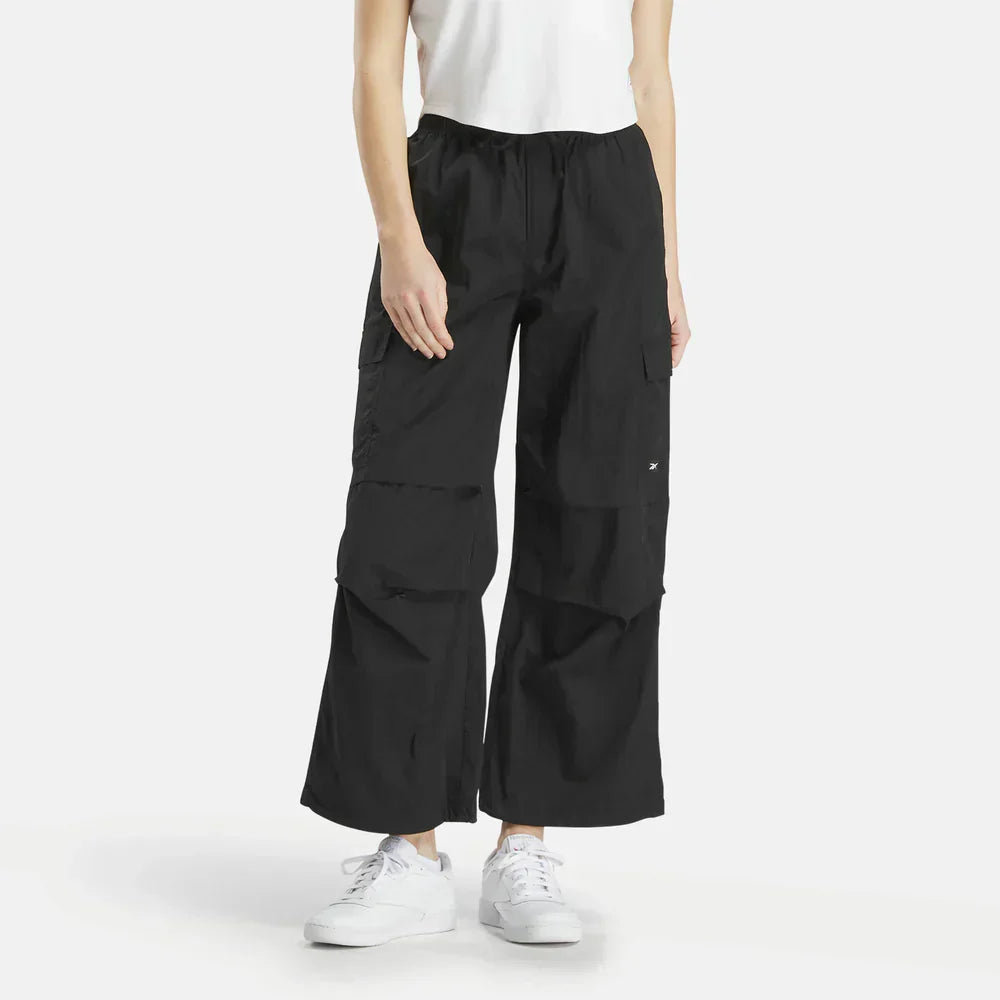 Studio Style Cargo Pants