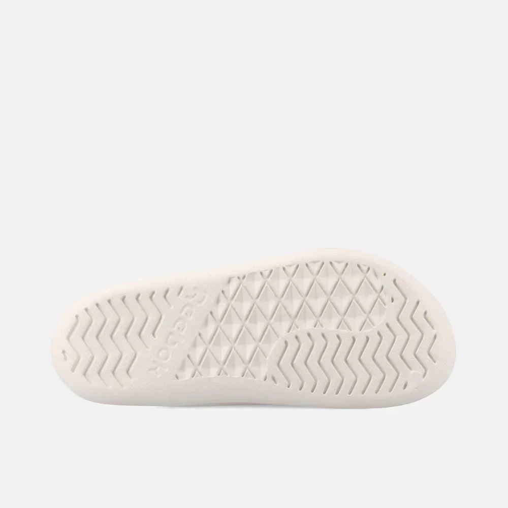Reebok Clean Slides (3)